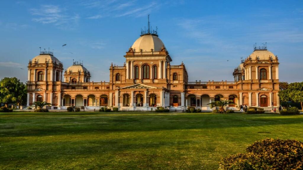 Noor Mahal - Location Historic Bahawalpur, Pakistan