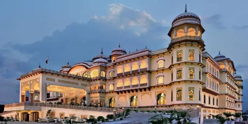 Noor Mahal