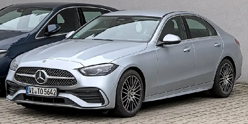 Mercedes Price in Pakistan