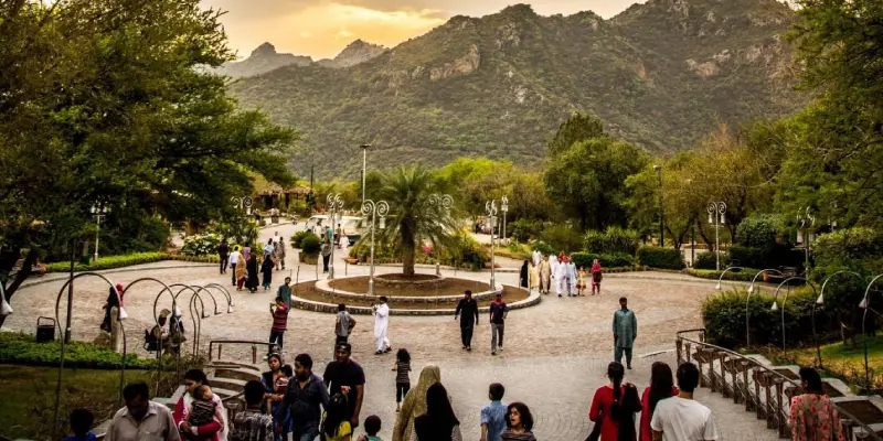 1. Daman-e-Koh The View That Made My Kids Forget Their Phones